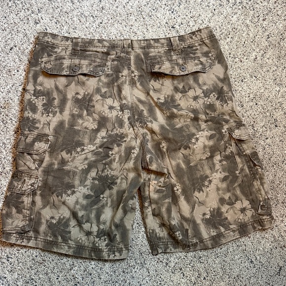 2 Pair Men's Shorts Lee Dungarees Cargo Tropical Print Sonoma Carpenter Brown 40 - Picture 5 of 11